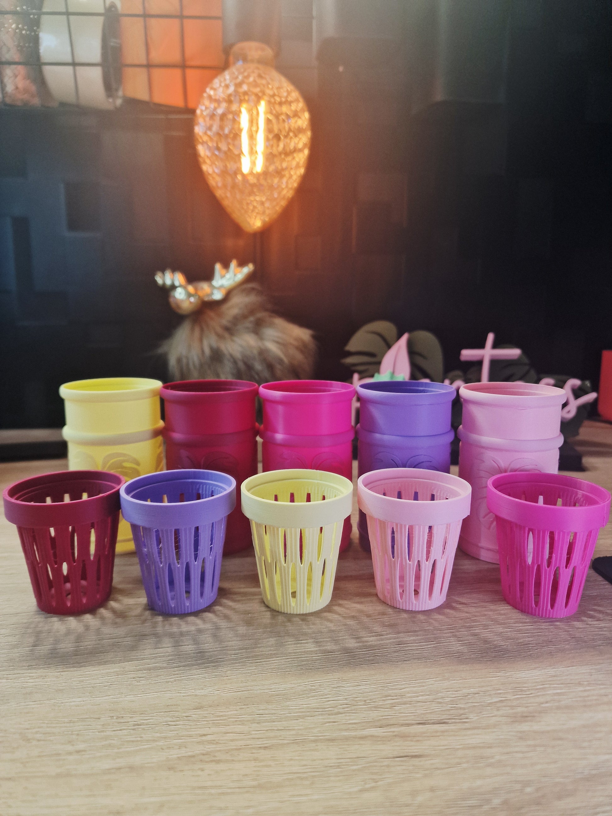 Mini-pot leaf