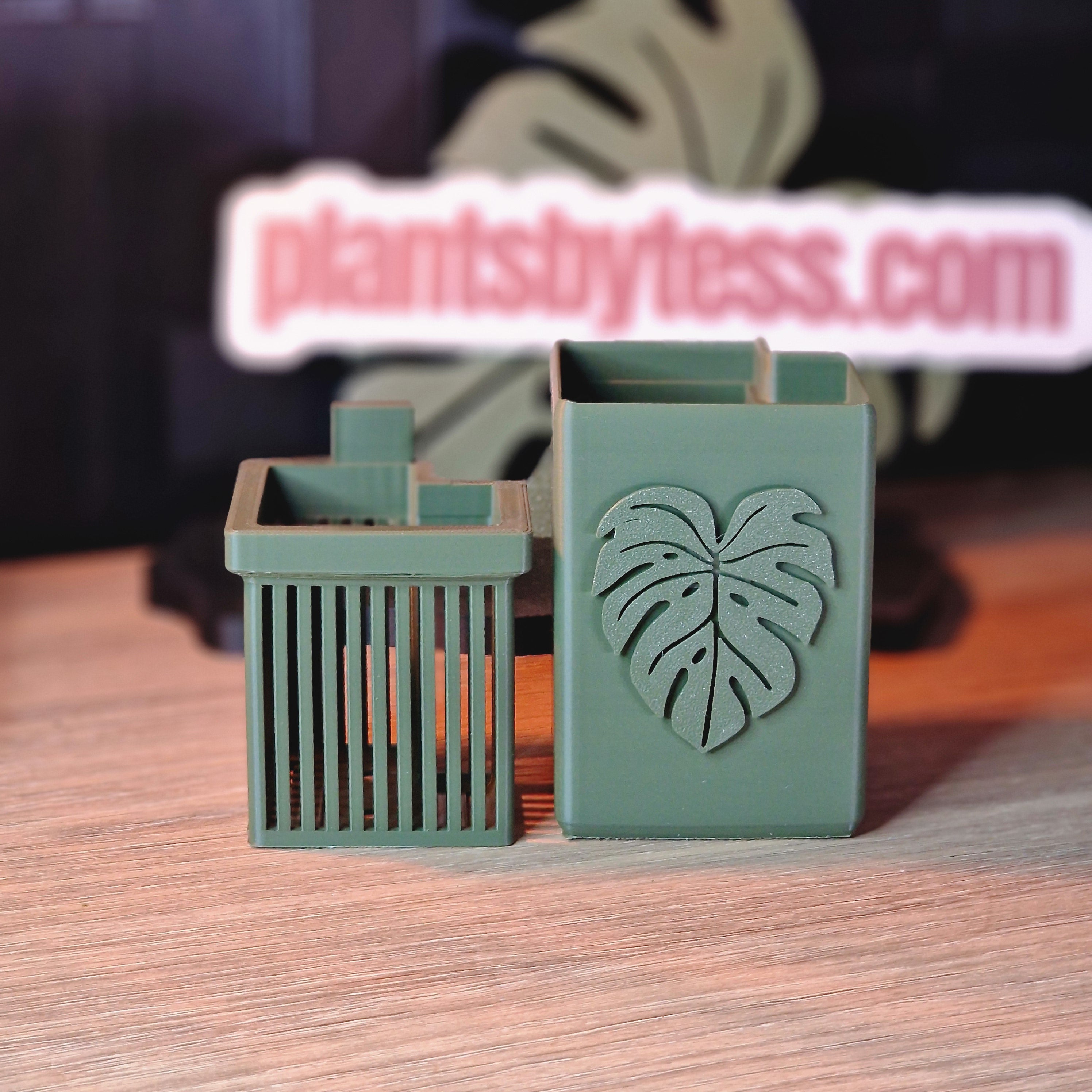 Tiny Sips – Self-watering pot (Small)