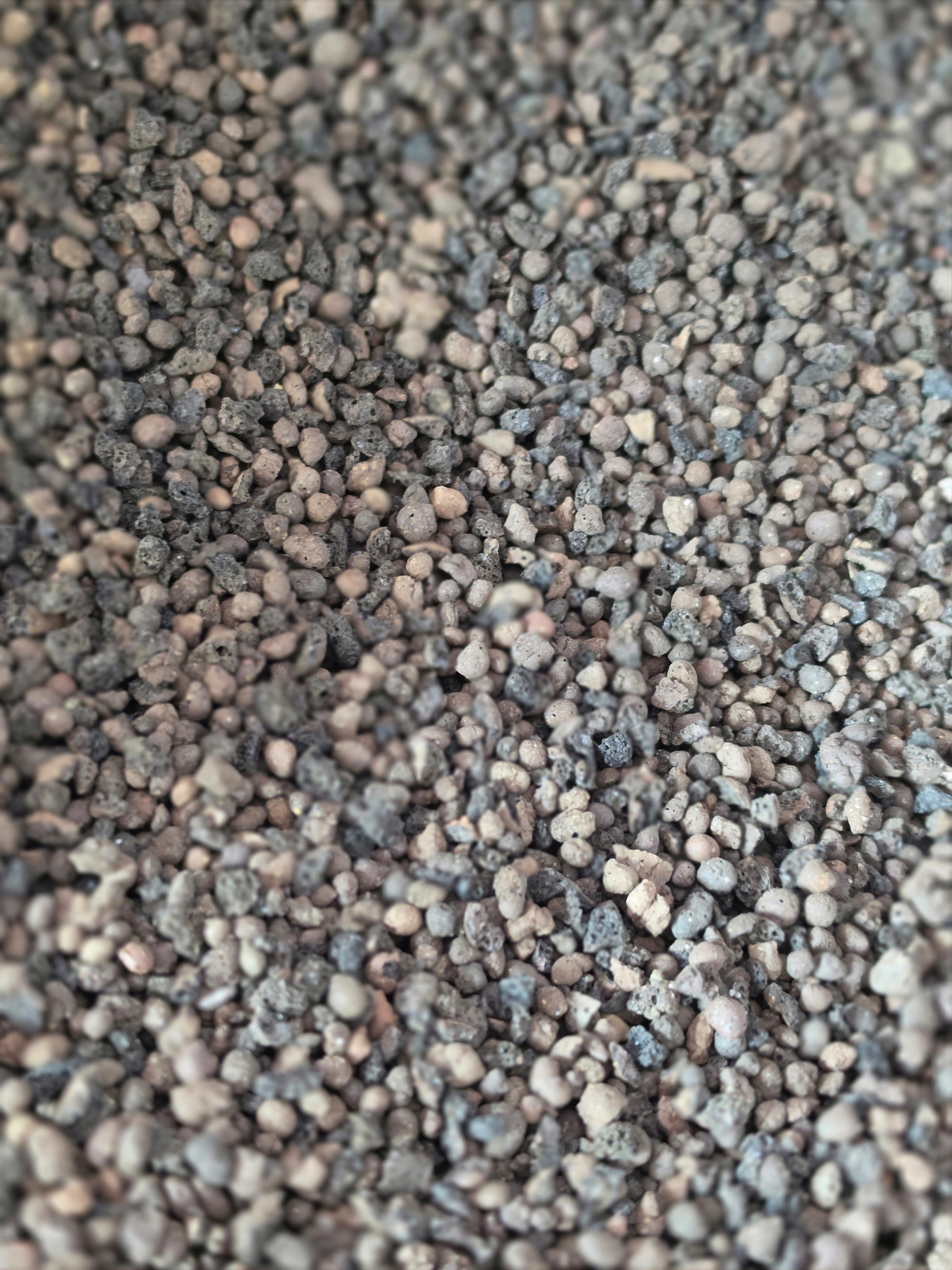 1L Mini LECA 1–3mm | Lightweight Clay Pebbles for Plants & Propagation