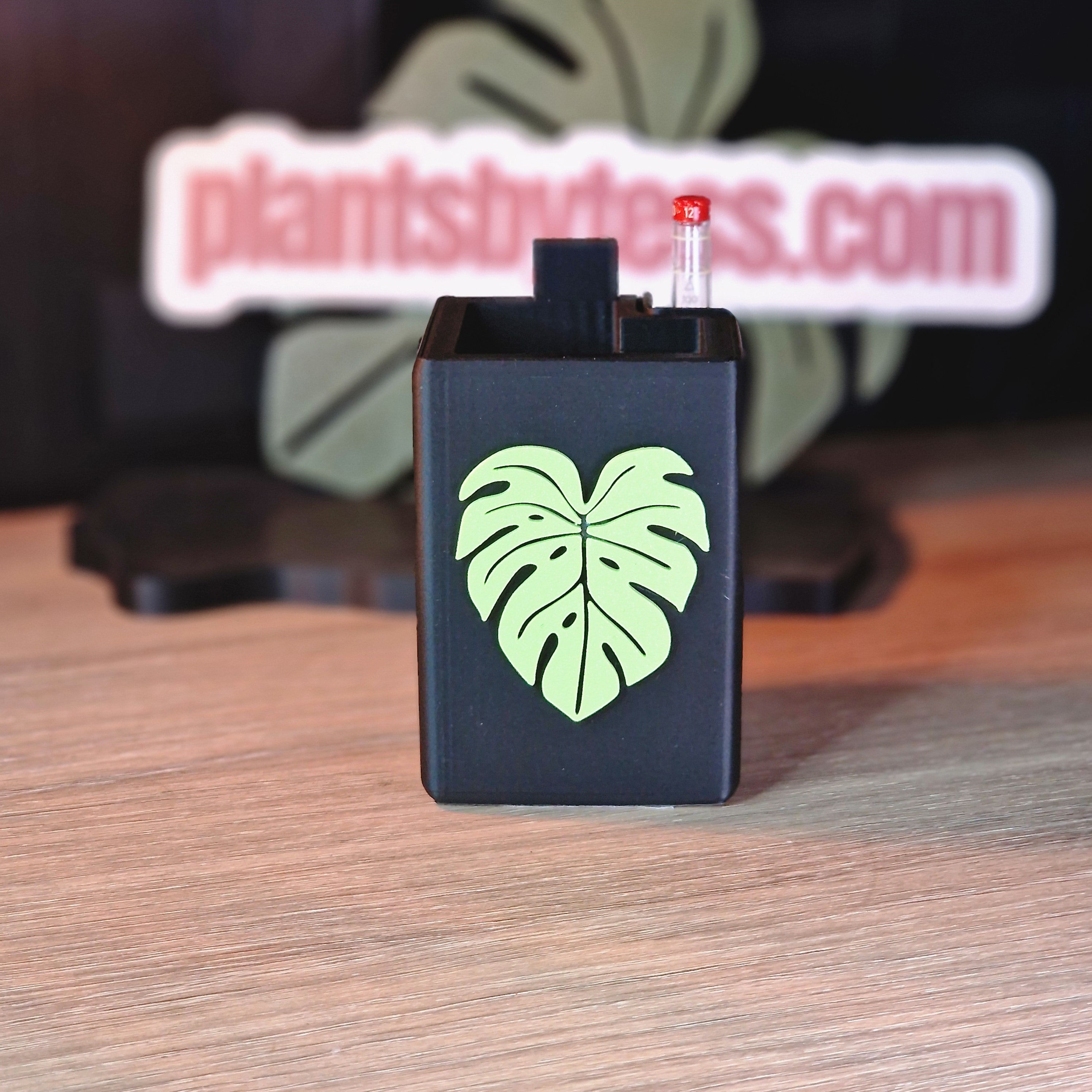 Tiny Sips – Self-watering pot (Small)