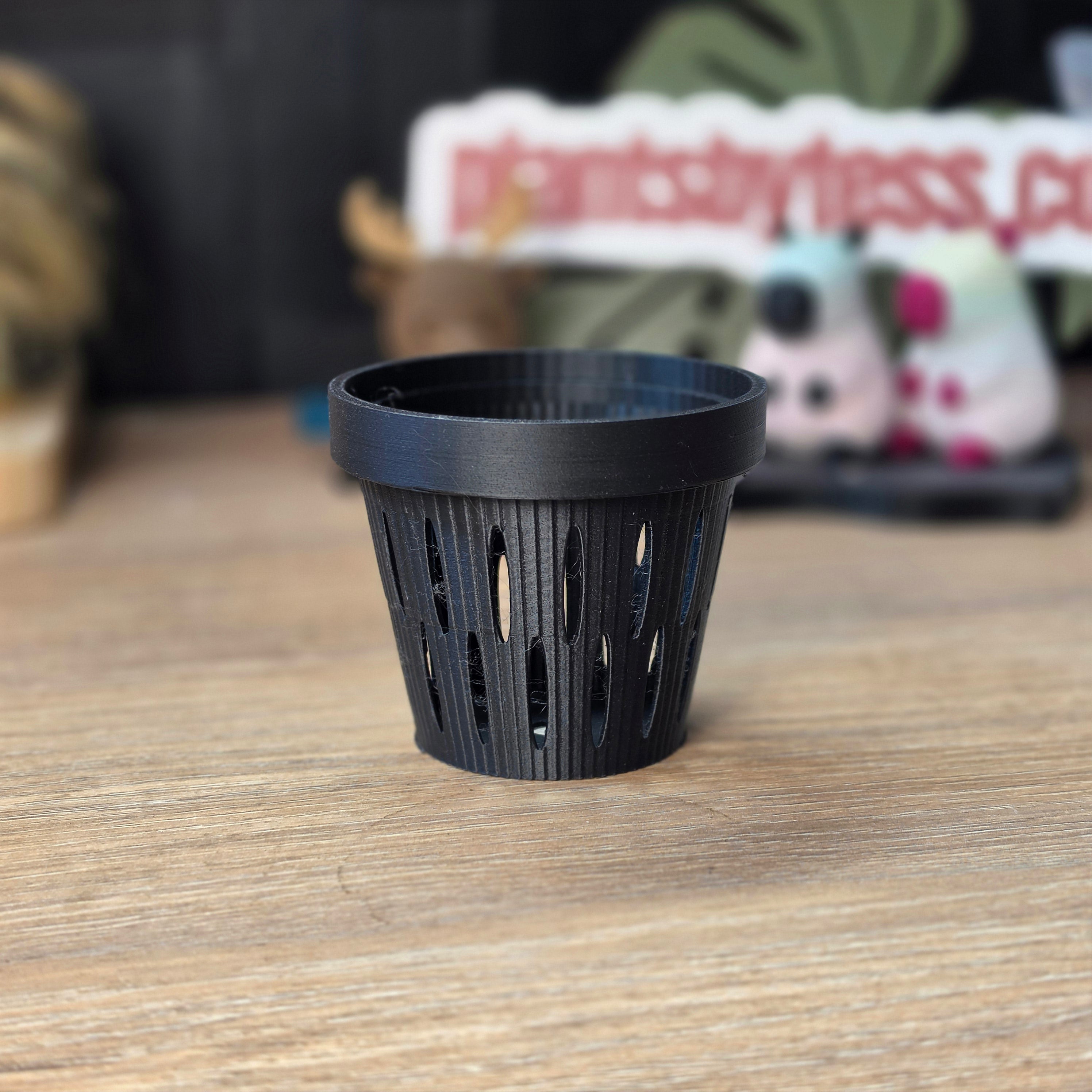 MIDI SIPS | Self-Watering Plant Pot for Medium Plants