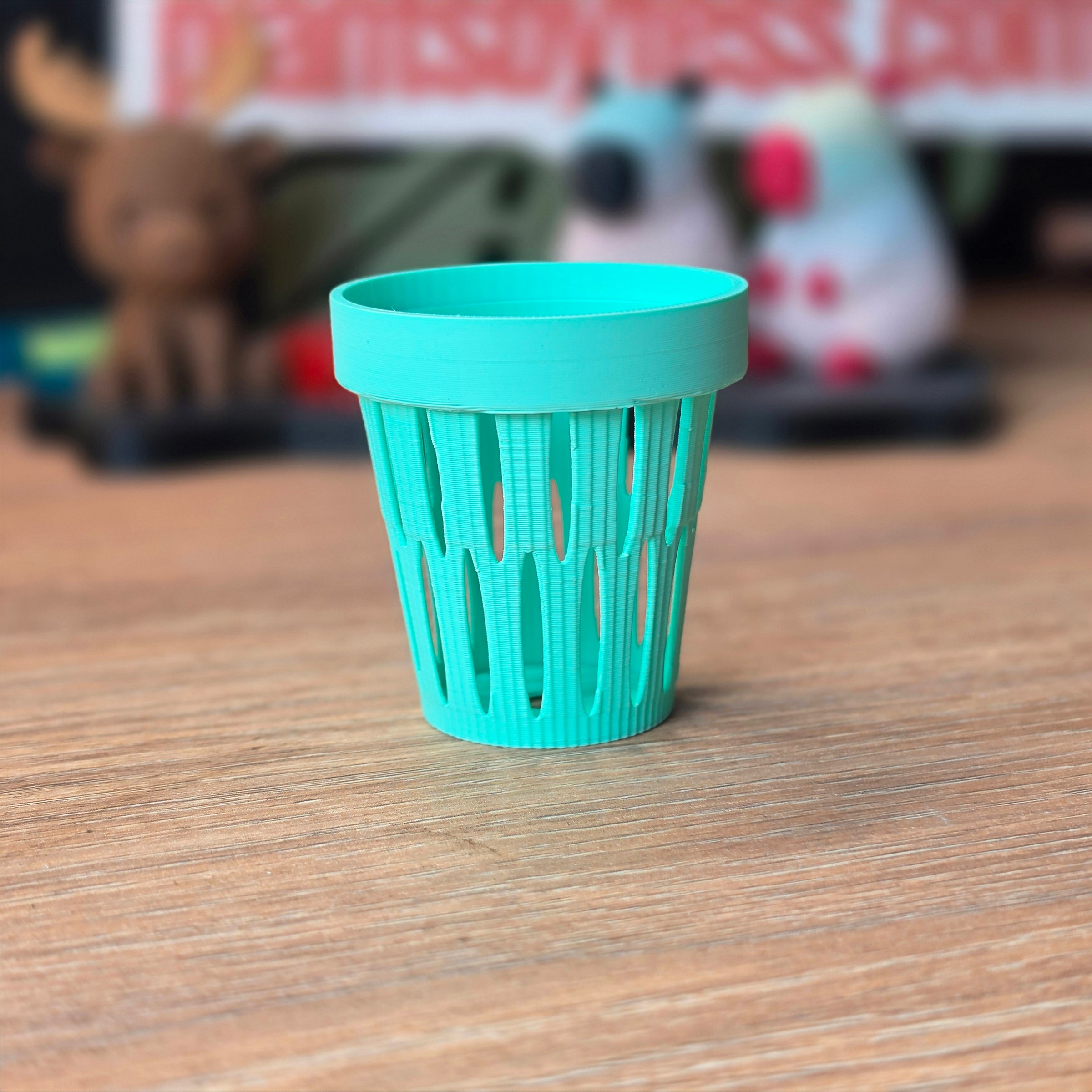 MINI SIPS | Self-Watering Plant Pot for Small Plants