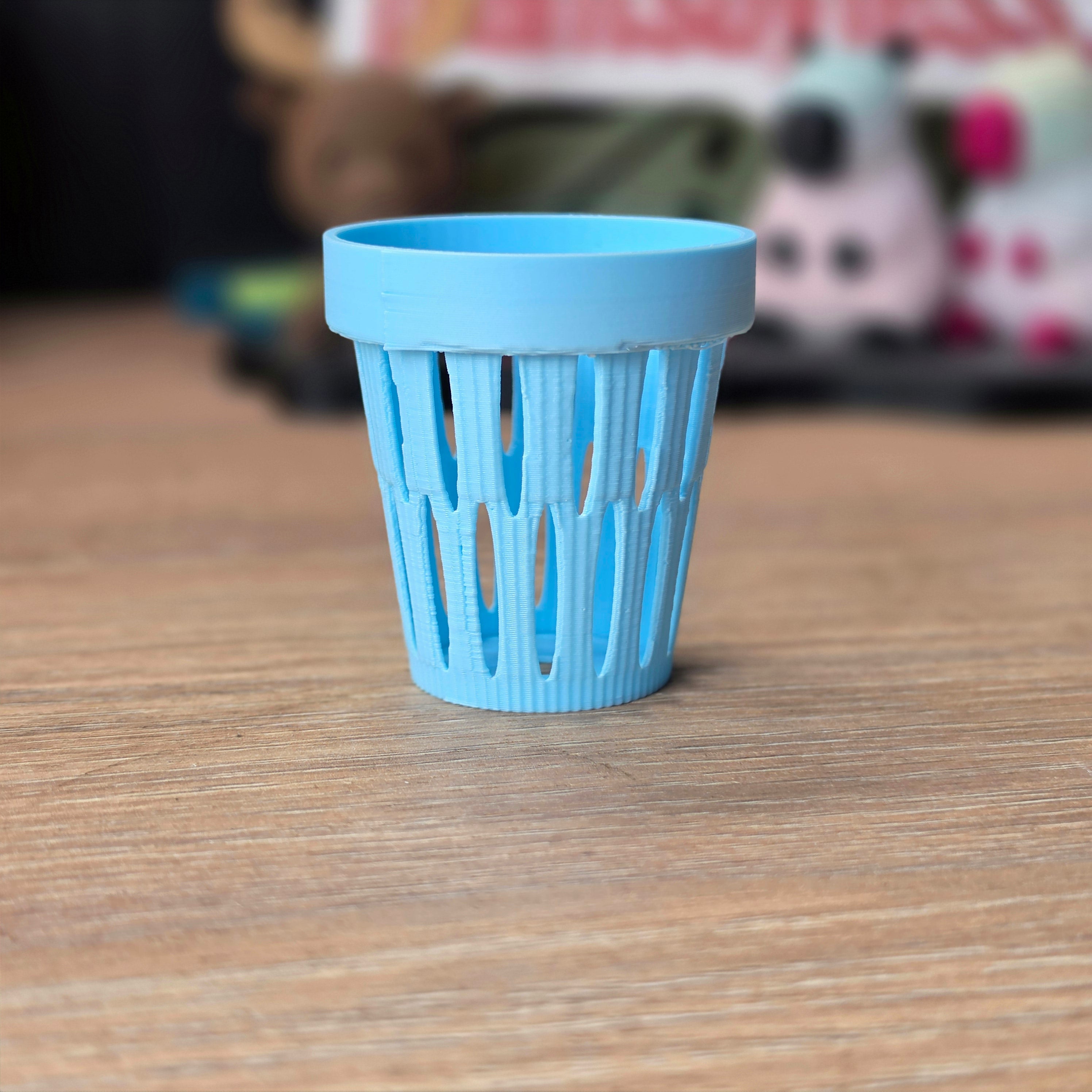 MINI SIPS | Self-Watering Plant Pot for Small Plants