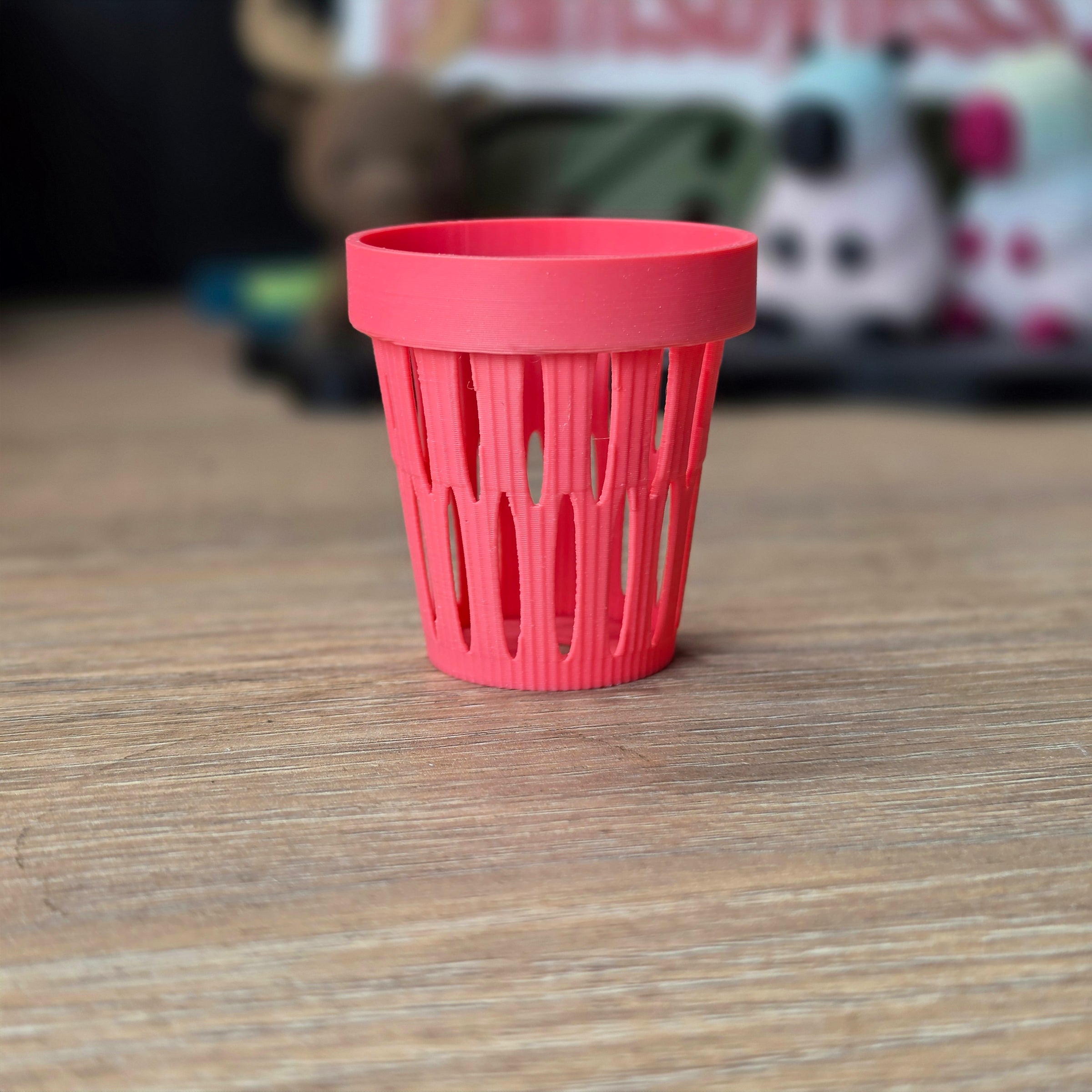MINI SIPS | Self-Watering Plant Pot for Small Plants
